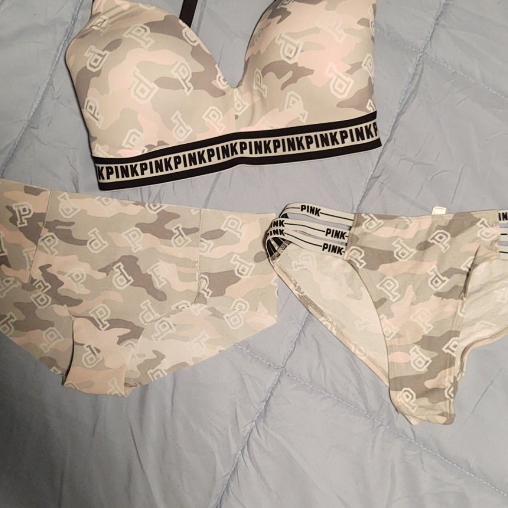 3pc set Victoria Secret